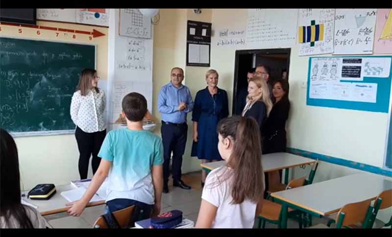 10 godina za 10 škola 4 103